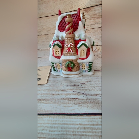 Vtg Hawthorne Candy Factory Christmas Village - Picture 4 of 7